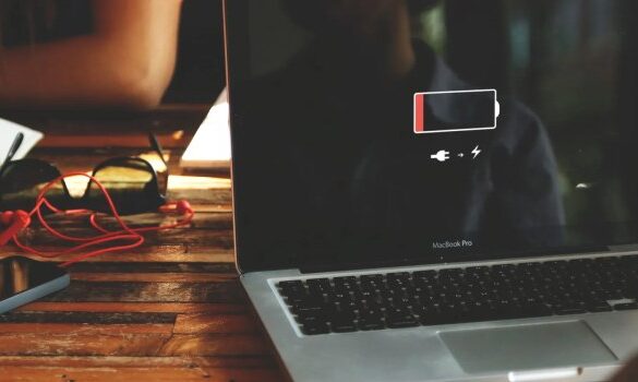 10 simple ways to improve your macbooks battery life