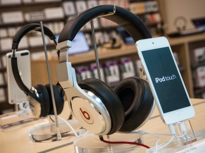 Beats bose iclarified dispute patent settle headphones apple technology over noise canceling