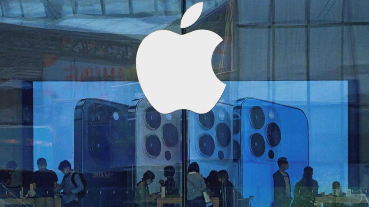 Apple corporate iphone security sidestepper attack malware