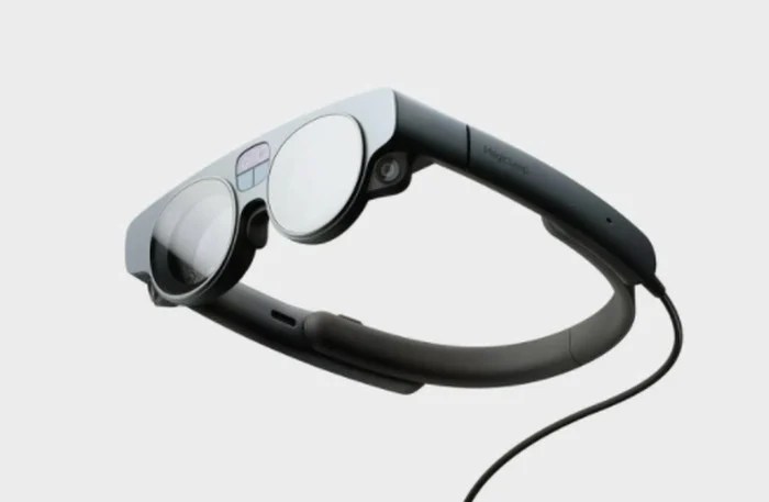 Magic leap ar headset layoffs coronavirus enterprise business shift
