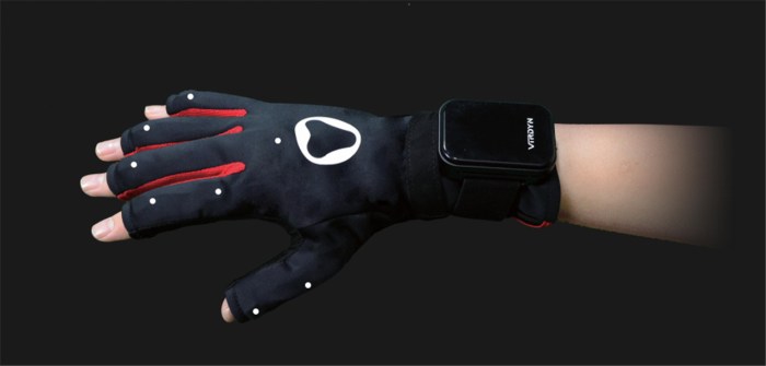 Chagall van den berg performance sensors gloves motion tracking suit