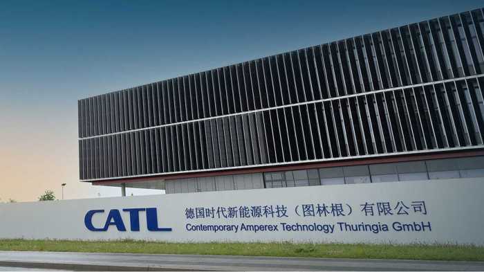 Tesla million mile battery catl china kilowatt hour cost range improvement