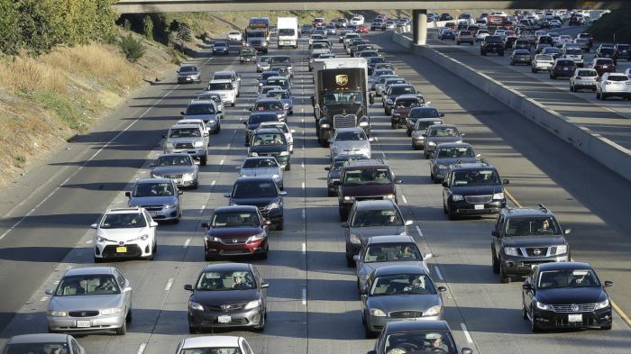 London proposals mayor emissions congestion resemble charge charging expansion ultra zone emission low 2020 ulez Madrid congestion pricing emissions reversal pollution