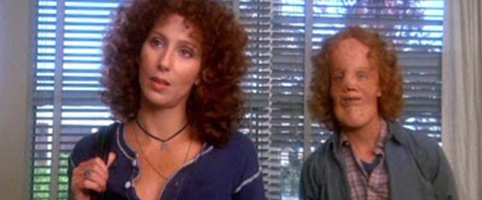 Cher turns out to be mystery masked woman who snapped photo of couple