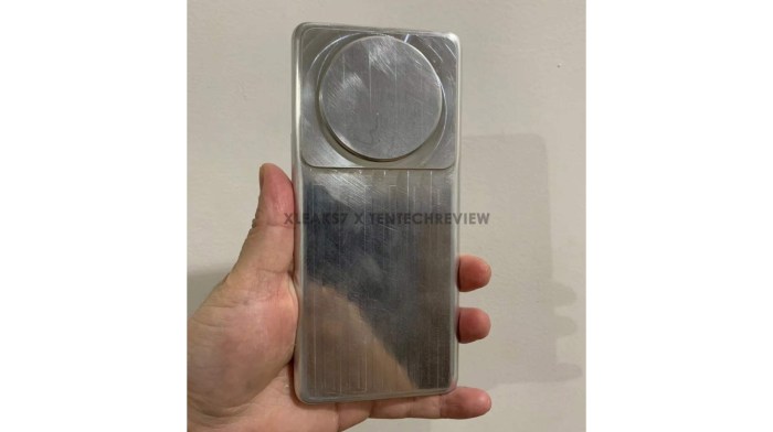 Xiaomi 12 ultra rear panel design leak