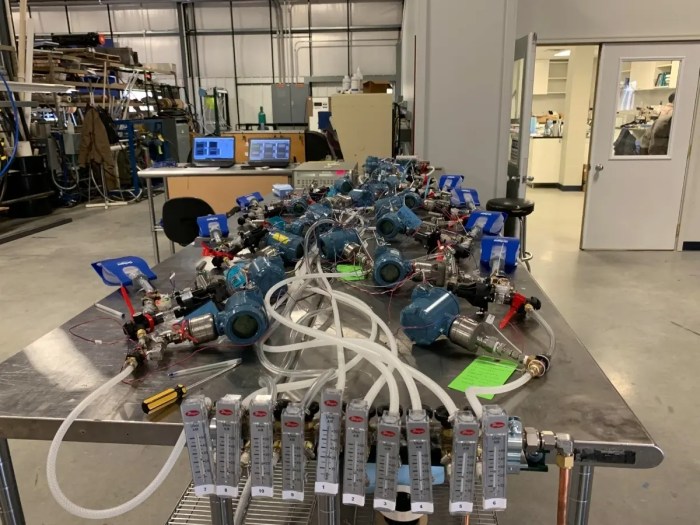 Ventilator circuit Ventilator circuit