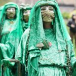 London underground tube wi fi down shut off protests extinction rebellion