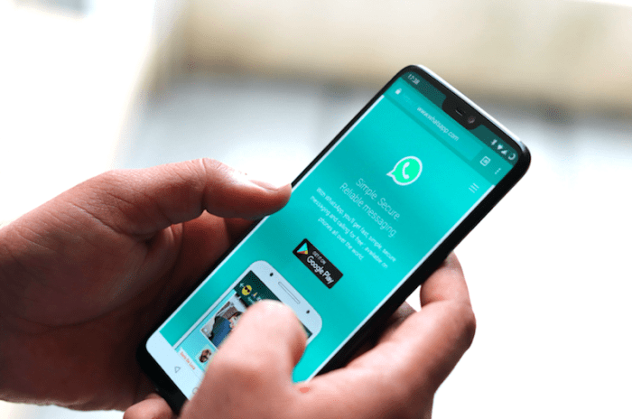Whatsapp label forwarded messages