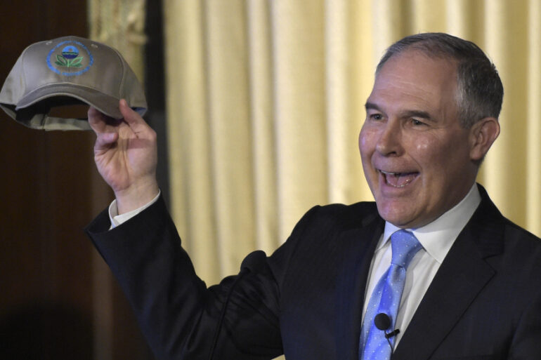 Epa administrator scott pruitt emails fossil fuel industry