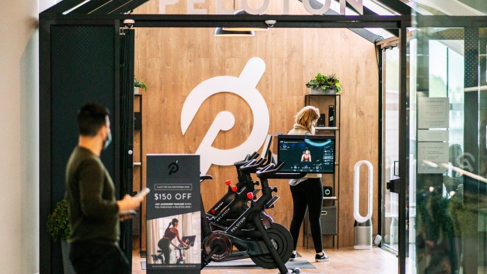 Peloton down outage workout fitness