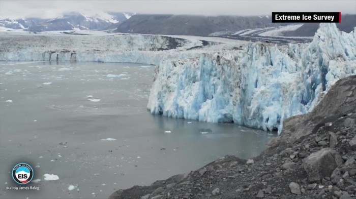 Iceberg south georgia melt fresh water climate