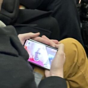 Google pixel phones took a free ride on the new york subway for an experiment