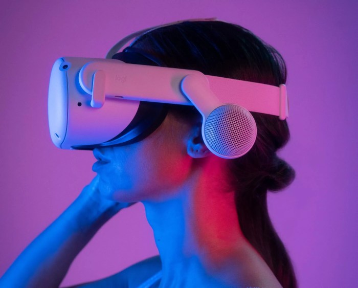 Logitech chorus meta oculus quest 2 speakers headphones accessory snap on