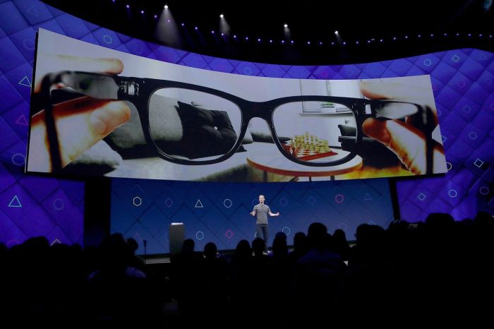 Augmented reality zuckerberg kamera lidar unik fakta ceo presenting phoneworld Mark zuckerberg facebook f8 virtual augmented reality glasses