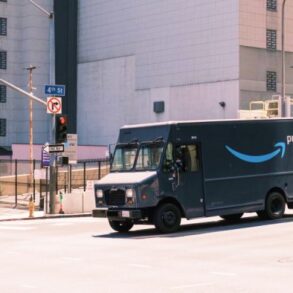 Amazon tracking semi trucks delivery safety relay eld