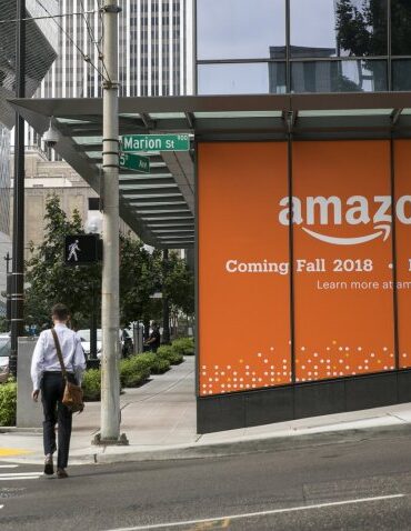 Amazon go store small format seattle launch