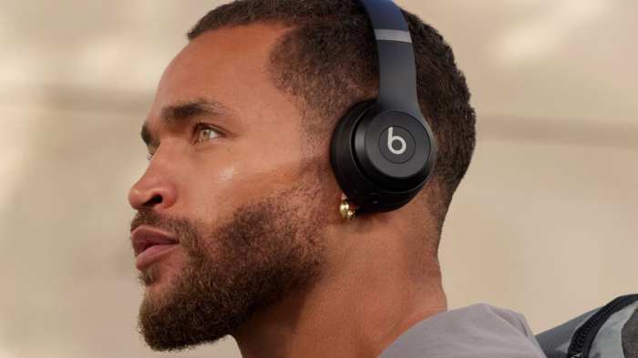 Beats solo 4 studio pro lenovo legion go deal sale