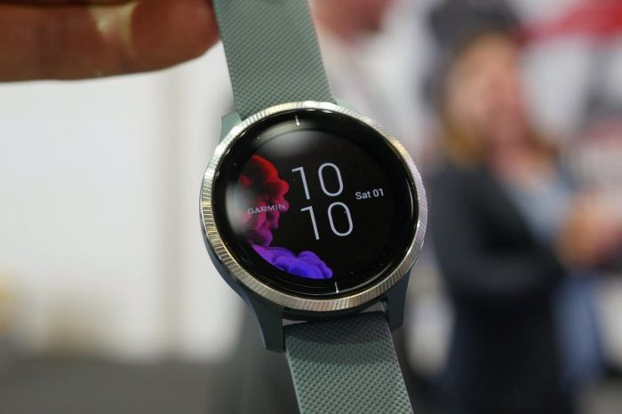 Garmin venu announced 5 day battery gps and amoled display
