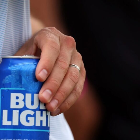 Anheuser busch settles bud lite ritas lawsuit heres how to get your money