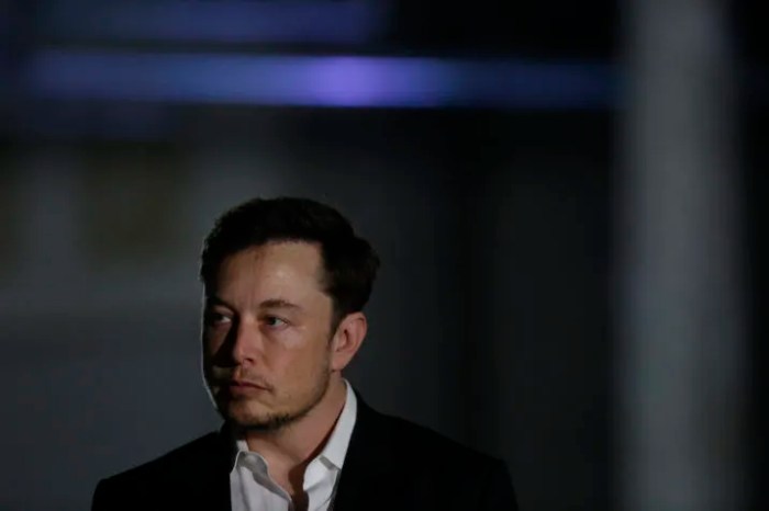 Tesla sues former employee software dropbox