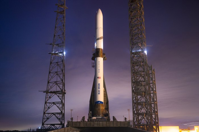 Blue origin new glenn rocket launch how to watch time date