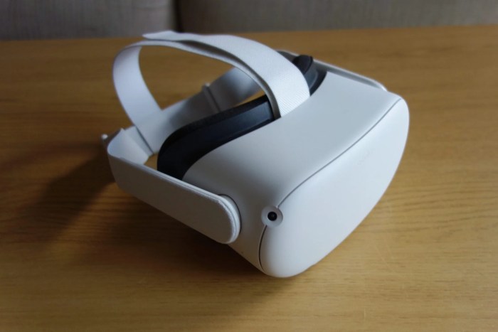 Oculus quest 2 backward compatible