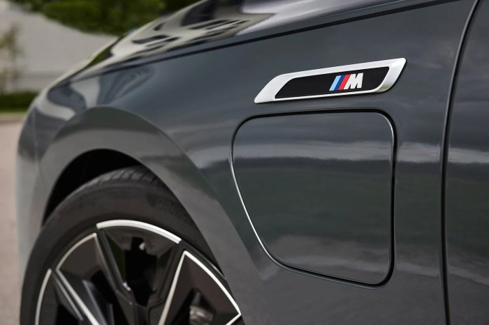 Bmw m760e plug in hybrid 7 series debut