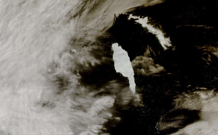 Iceberg south georgia melt fresh water climate