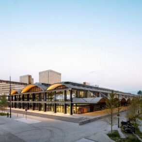 France station f startup campus diversity xavier niel