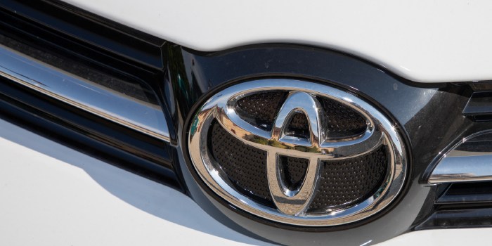 Toyota is putting millimeter wave in its minivans to help make sure you dont leave your kid behind