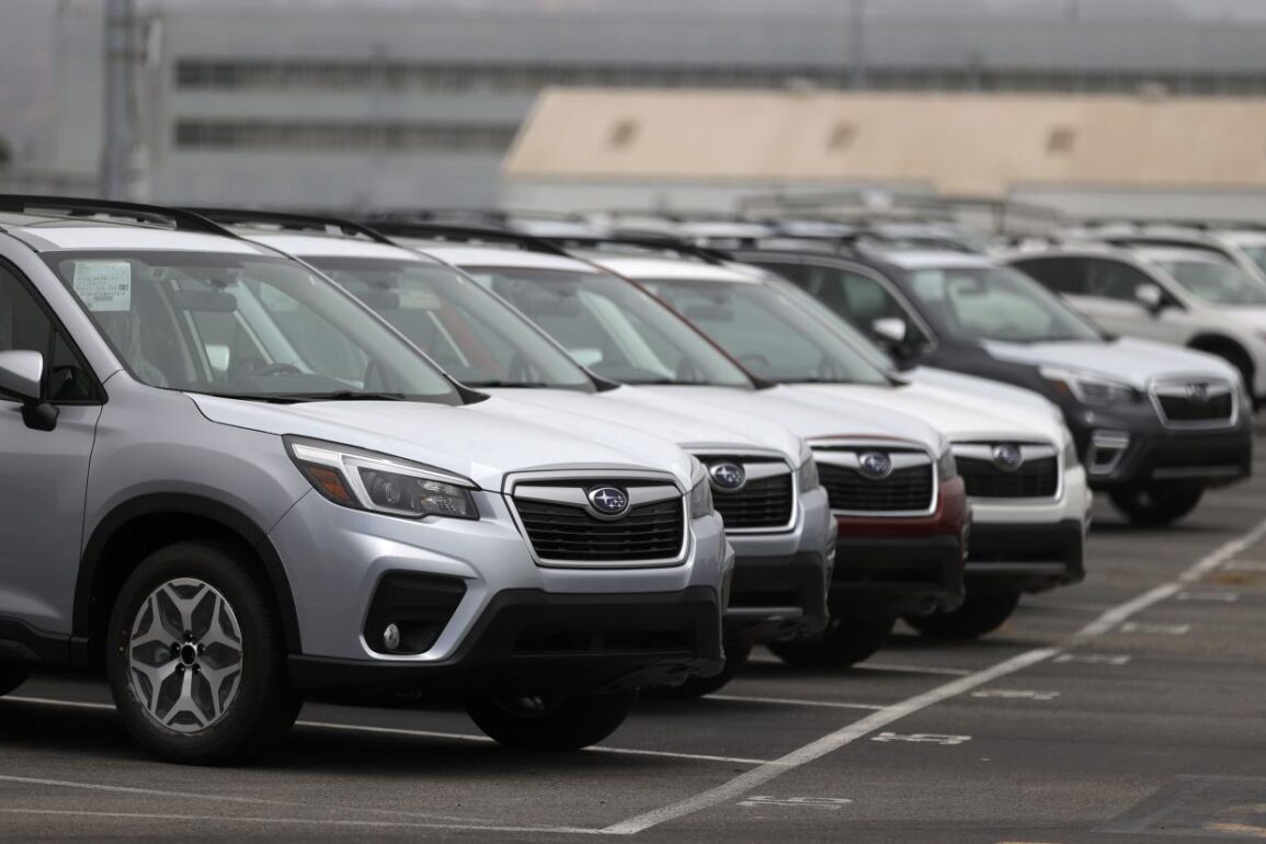 Carvana pandemic used car prices sold online chip shortage