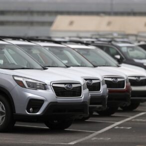 Carvana pandemic used car prices sold online chip shortage