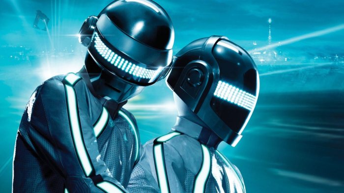 Tron legacy daft punk soundtrack trailer filmofilia Tron legacy score daft punk complete edition spotify apple music disney