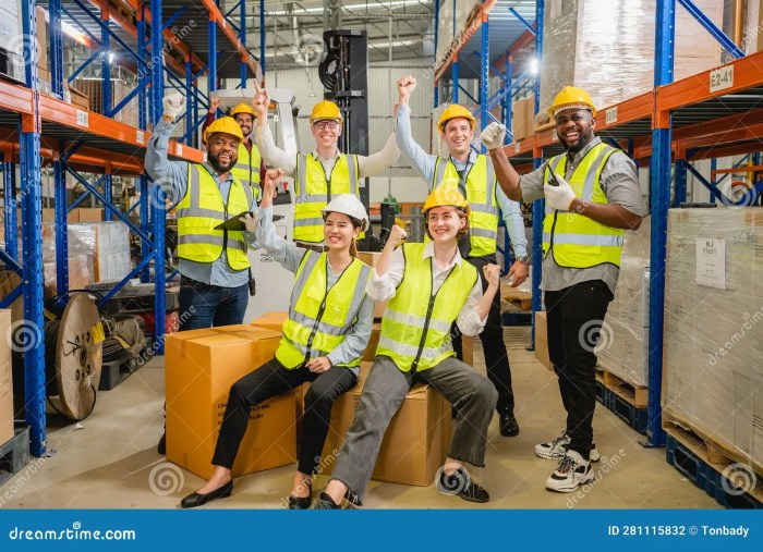 Amazon workers seriously injured at twice the rate of other warehouses study finds