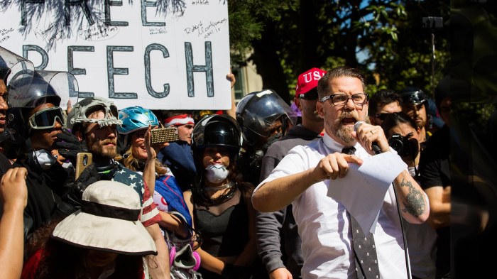 Mcinnes gavin crtv proud founder ties boys merger blaze cuts glenn created saturday streaming brand night service way following Paypal proud boys gavin mcinnes antifa