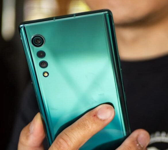 Lg considers sellling its smartphone business vietnamese conglomerate