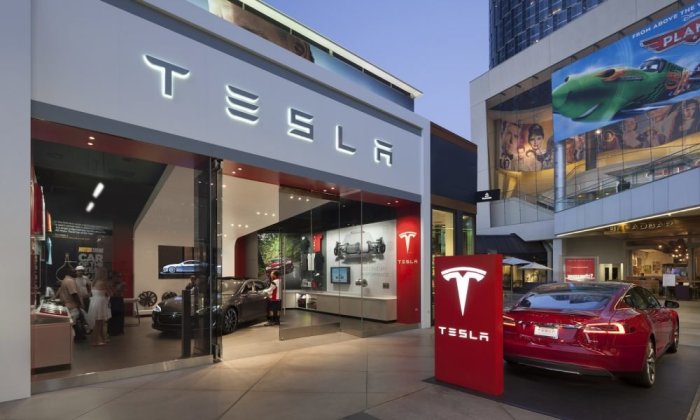 Tesla department cuts reportedly affected workers delivery job have its store Instagrams latest job cuts reportedly affect around 60 workers