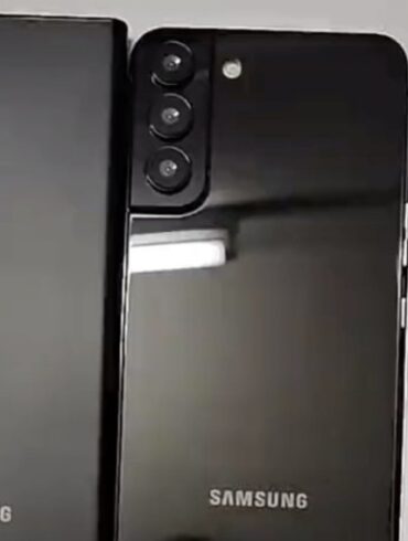 Samsung galaxy s22 leaked images hint at curved edges s pen support