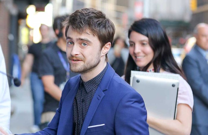Radcliffe swiss army a24 dummy indiewire Swiss army man interview directors daniel radcliffe
