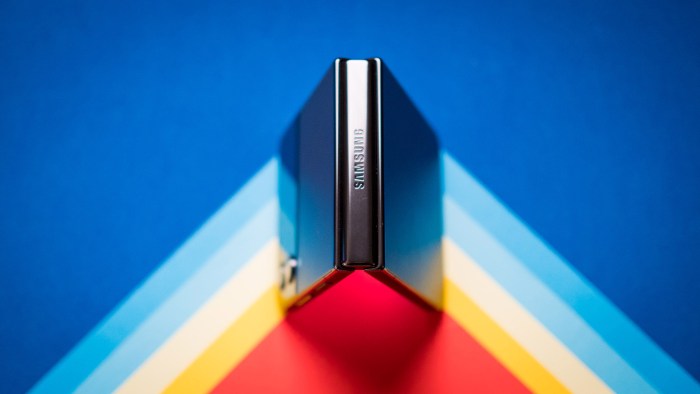 Samsung galaxy fold apple fold foldable phones devices android