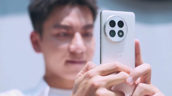 Oneplus 13t smartphone battery capacity