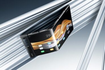 Royole flexpai flexible display foldable smartphone tablet pricing features release date