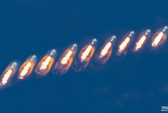 United launch alliance spacex rocket explosion contract