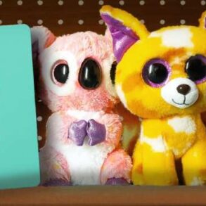 Random beeple nft generating website