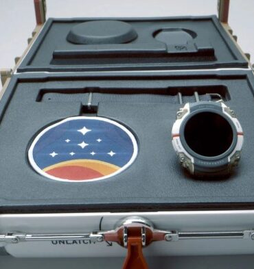 Starfield preorder guide constellation edition controller headset bethesda xbox pc