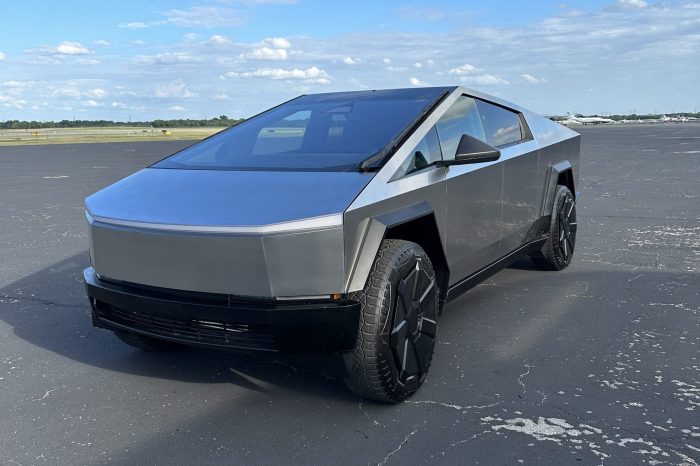 Sf motors electric suv tesla musk eberhard